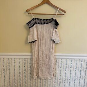 BRAND NEW WT Ya Los Angeles Off The Shoulder Shift Dress